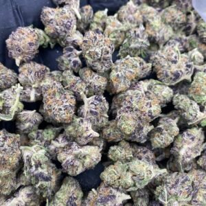 Blue Dream Sativa-Dominant Hybrid Cannabis Strain
